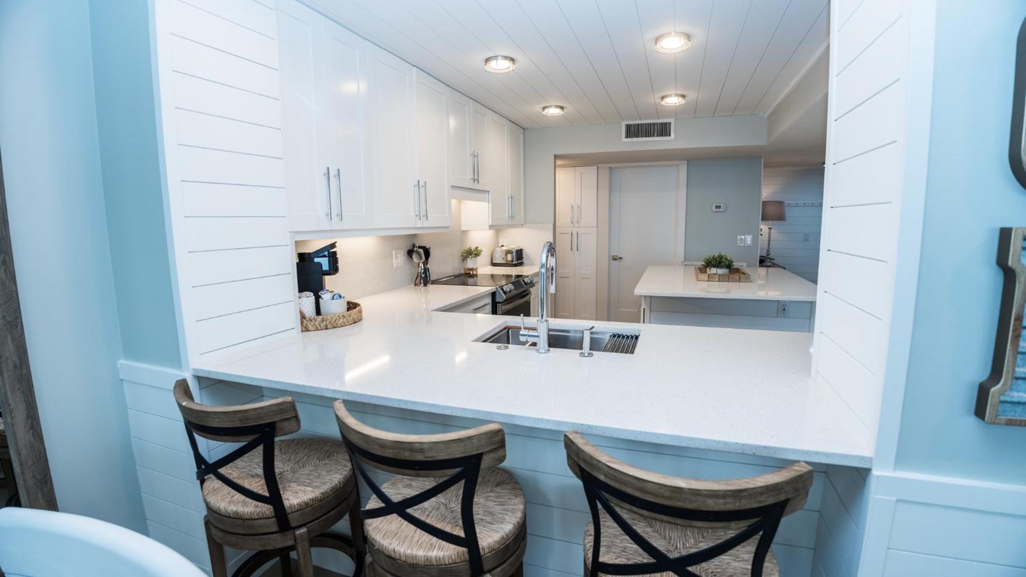New Rental - 3Br 3Ba Corner Beachfront - 2024 Remodel - 3 Pools, Tiki Hut, Gym, Tennis Panama City Beach Kültér fotó